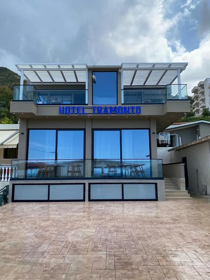 Hotel Tramonto Vlore Radhimë 0*,  Albania