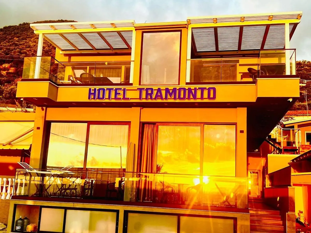 Hotel Tramonto Vlore Radhimë
